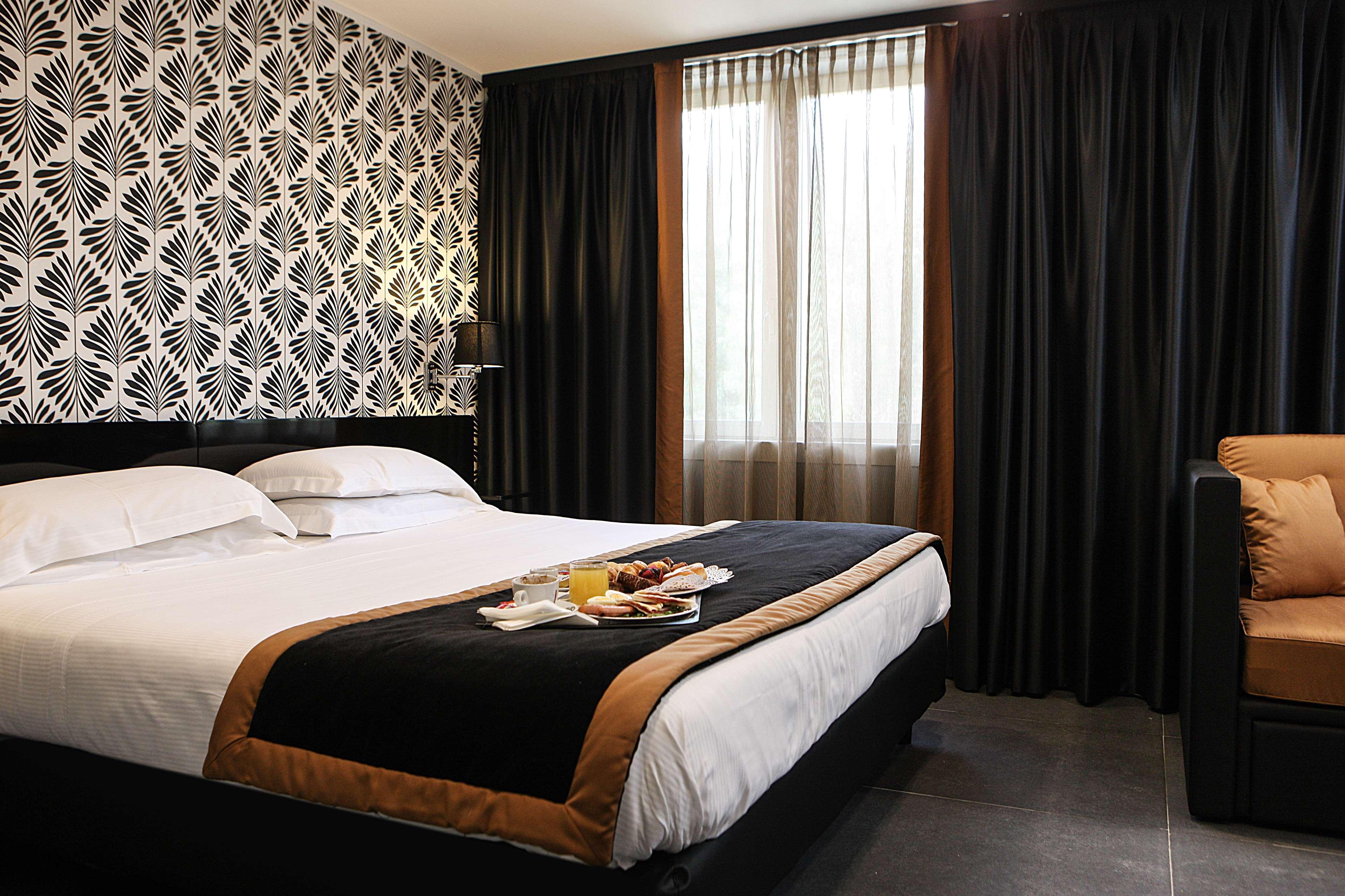 Best Western Plus Scottsdale Thunderbird Suites Eksteriør billede