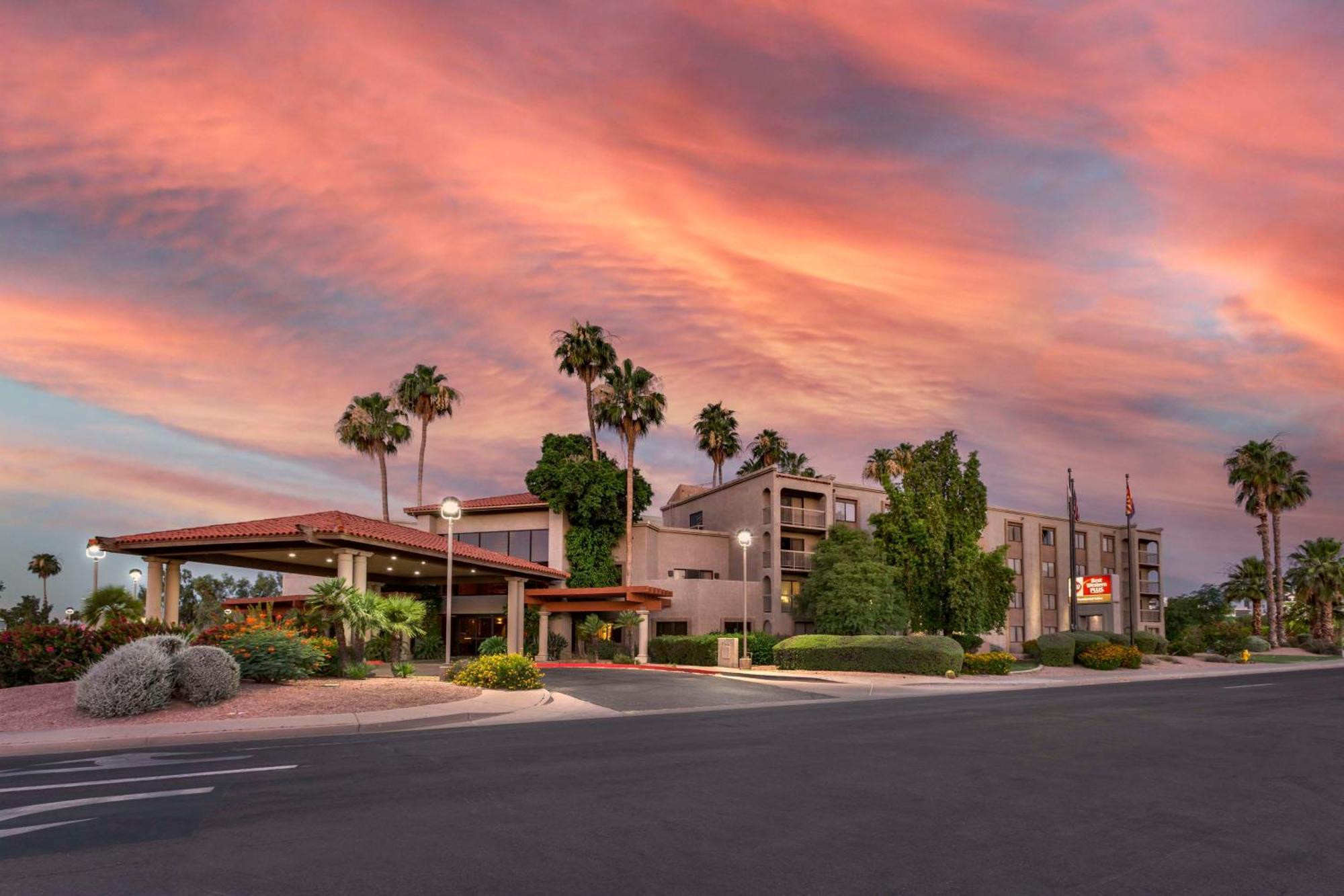 Best Western Plus Scottsdale Thunderbird Suites Eksteriør billede