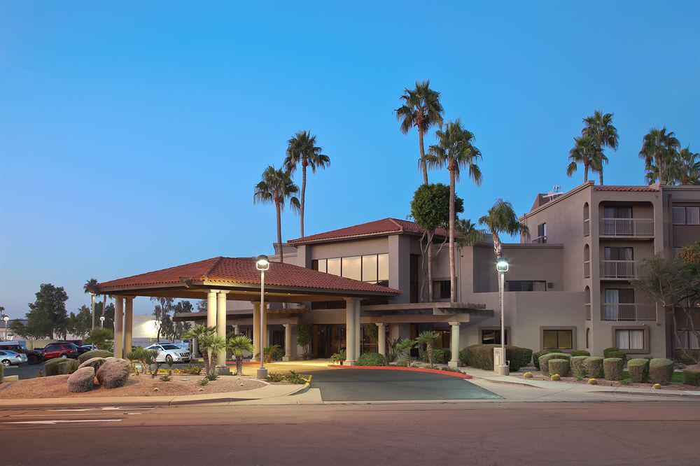 Best Western Plus Scottsdale Thunderbird Suites Eksteriør billede